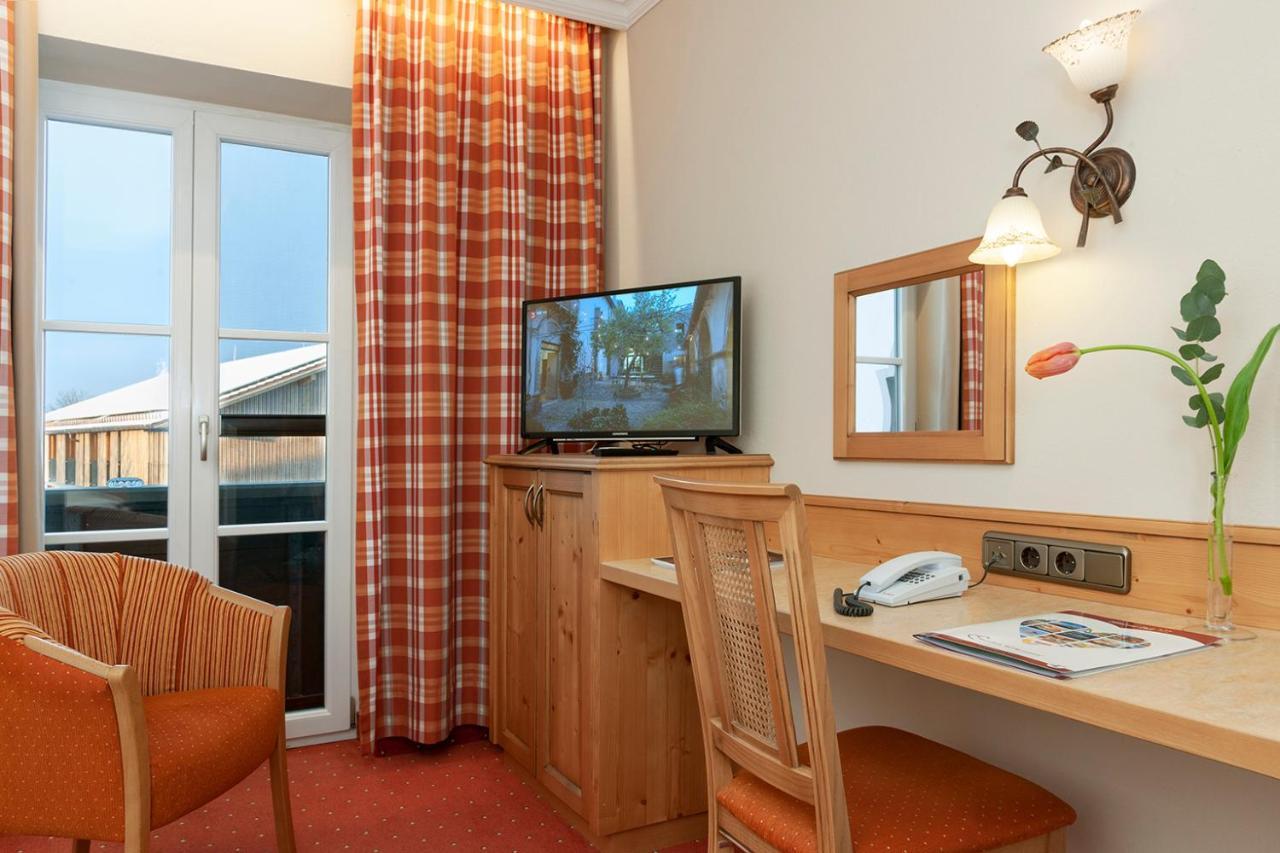 Hotel Zur Post روهردورف المظهر الخارجي الصورة